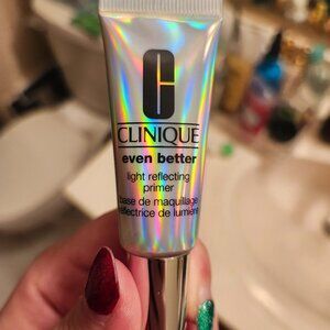 Clinique Light Reflecting Face Primer